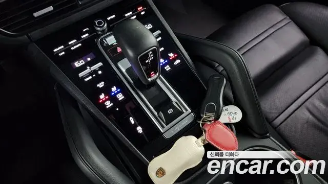 Porsche Cayenne 2019 — Şəkil 11/20
