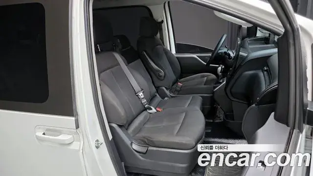 Hyundai Staria 2022 — Şəkil 12/20