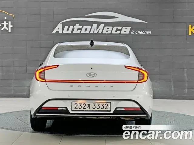 Hyundai Sonata Hybrid 2019 — ფოტო 18/20