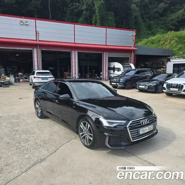 Audi A6 2022 — Şəkil 9/19