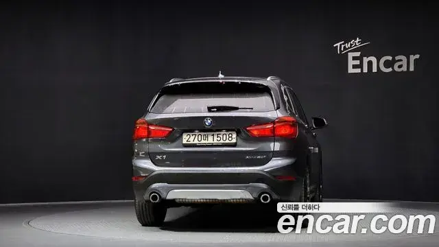 BMW X1 2022 — Фото 4/20