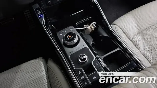 Kia Sorento 2020 — Фото 9/20