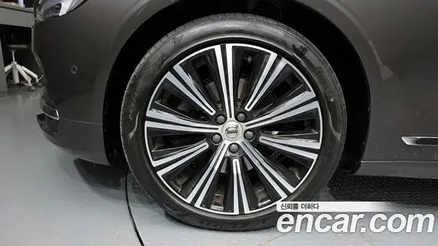 Volvo S90 2022 — Фото 5/20