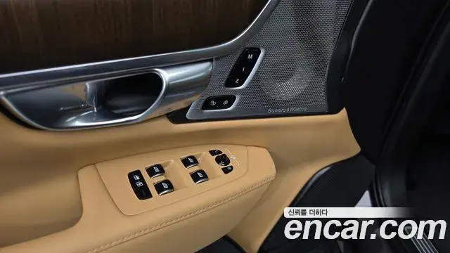 Volvo S90 2022 — Фото 11/20