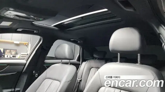 Audi A6 2022 — Şəkil 16/20