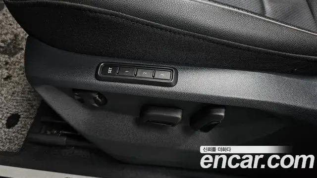 Volkswagen Tiguan Allspace 2022 — Photo 13/21