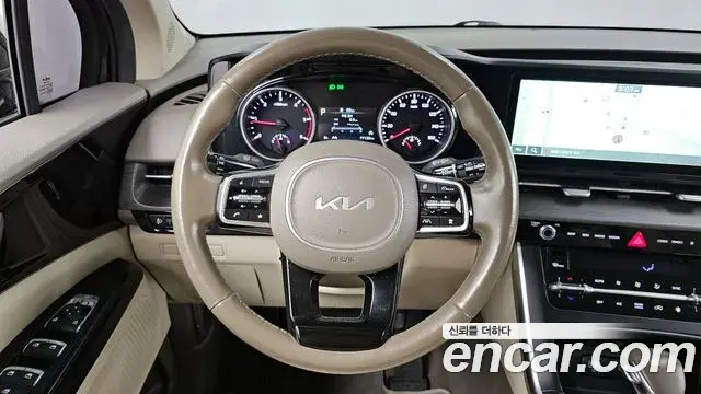 Kia Carnival 2022 — Фото 13/20