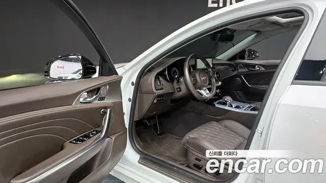 Kia Stinger Meister 2022 — Şəkil 8/20