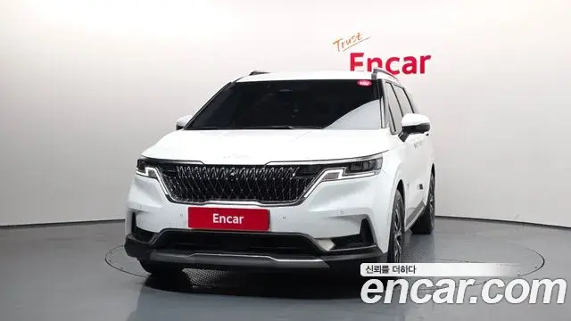 Kia Carnival 2022 — Фото 3/20