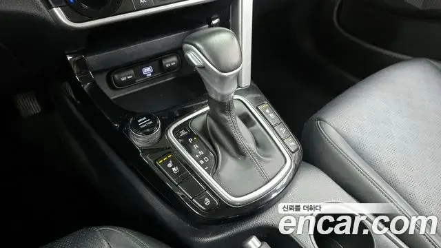 Kia Seltos 2020 — Şəkil 4/20