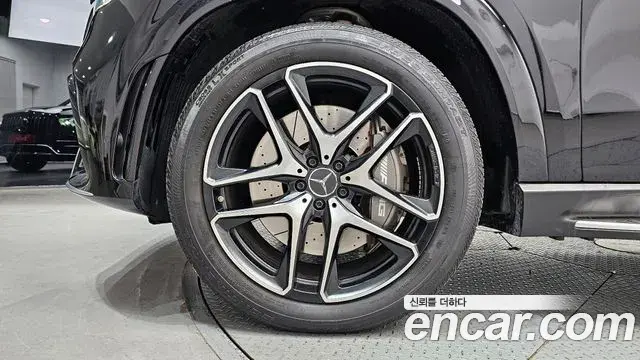 Mercedes-Benz GLE-Class 2022 — Фото 5/20