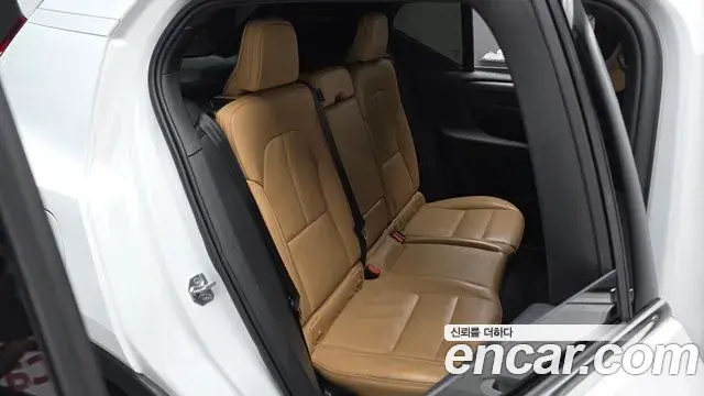 Volvo XC40 2020 — Photo 5/20