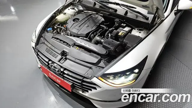 Hyundai Sonata Hybrid 2019 — ფოტო 9/20