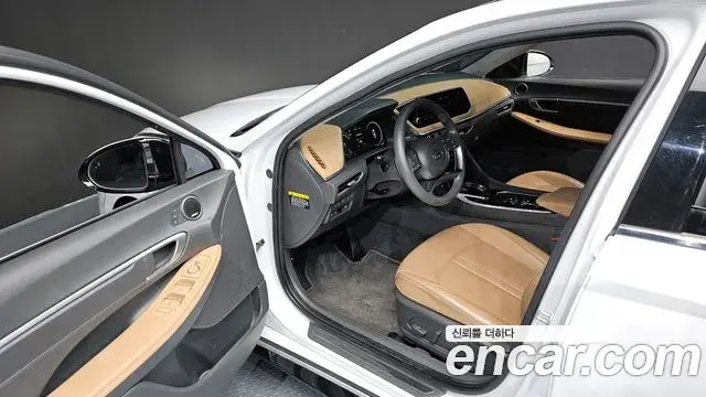 Hyundai Sonata Hybrid 2019 — ფოტო 1/20