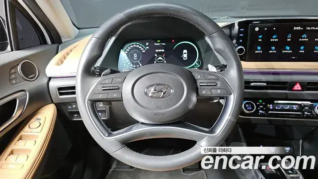 Hyundai Sonata Hybrid 2019 — ფოტო 19/20