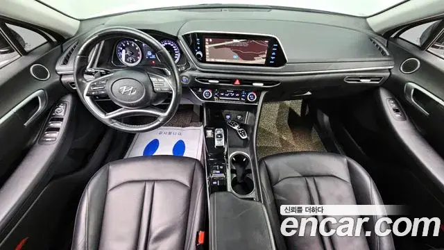 Hyundai Sonata Hybrid 2020 — ფოტო 13/20
