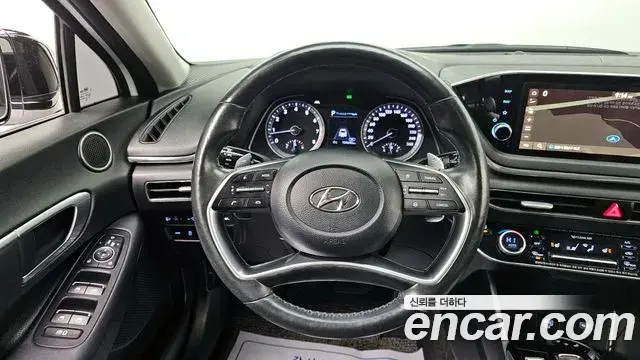 Hyundai Sonata Hybrid 2020 — ფოტო 17/20