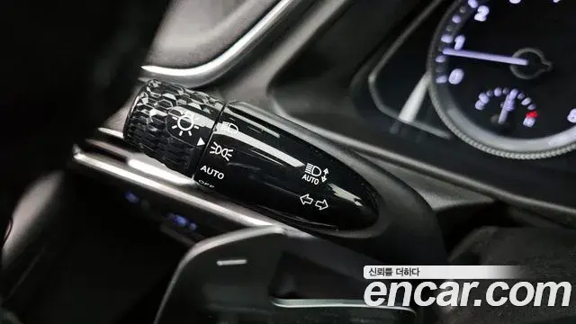Hyundai Sonata Hybrid 2020 — ფოტო 9/20