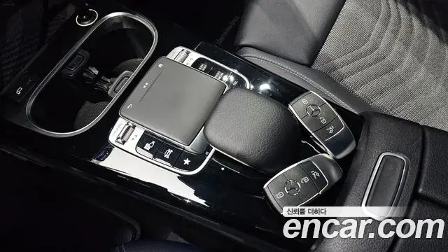 Mercedes-Benz A-Class 2020 — Фото 14/20