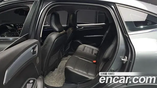 Renault Samsung XM3 2022 — ფოტო 4/20