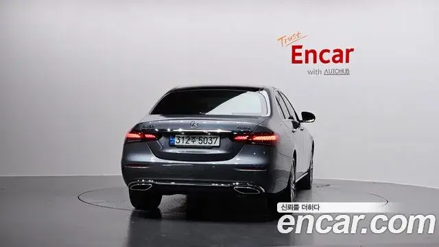 Mercedes-Benz E-Class 2021 — Şəkil 6/20