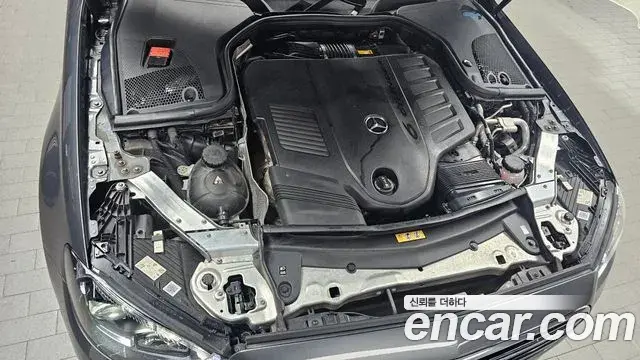 Mercedes-Benz E-Class 2021 — Şəkil 11/20