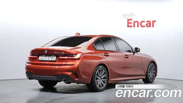 BMW 3 Series 2021 — Photo 11/20