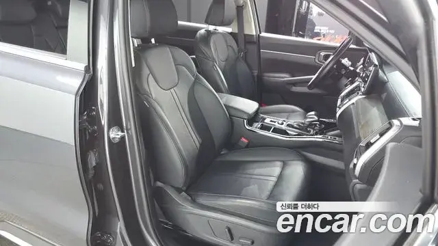 Kia Sorento 2021 — Фото 10/20