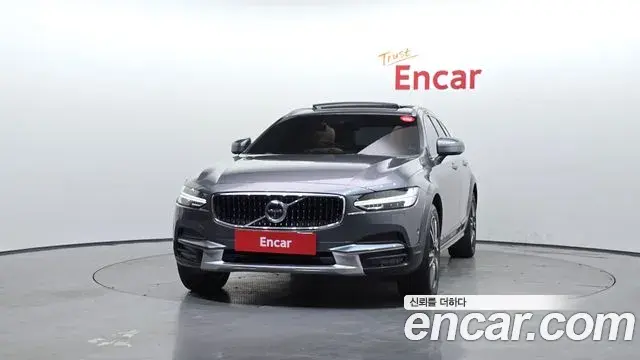 Volvo V90 Cross Country 2019 — Şəkil 12/20