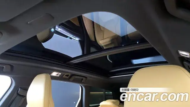 Volvo V90 Cross Country 2019 — Şəkil 8/20