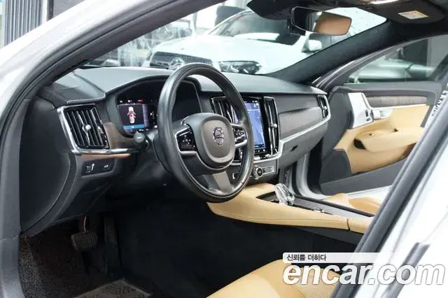 Volvo S90 2021 — Photo 20/20