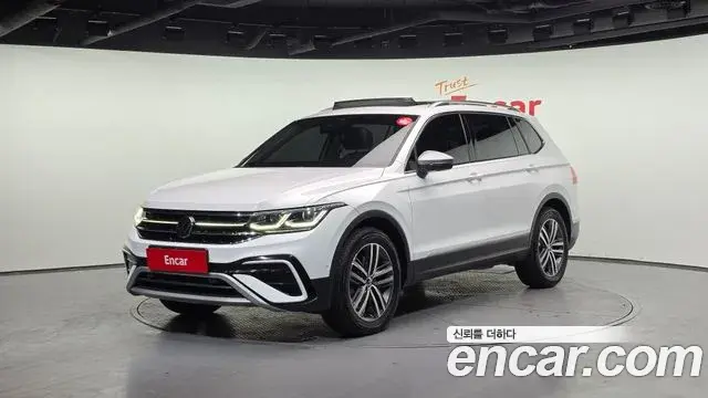 Volkswagen Tiguan Allspace 2022 — Фото 1/20