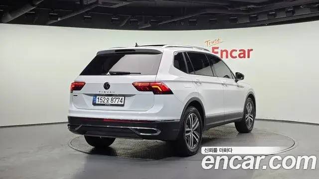 Volkswagen Tiguan Allspace 2022 — Фото 2/20