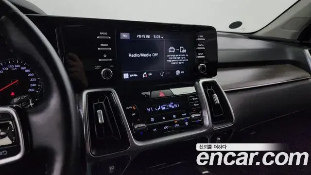 Kia Sorento 2021 — Şəkil 10/20