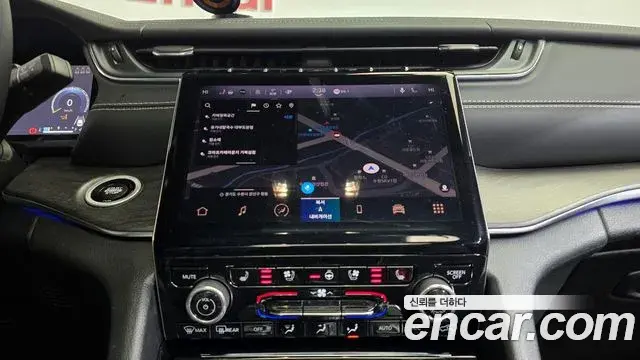 Jeep Grand Cherokee 2023 — Şəkil 14/20