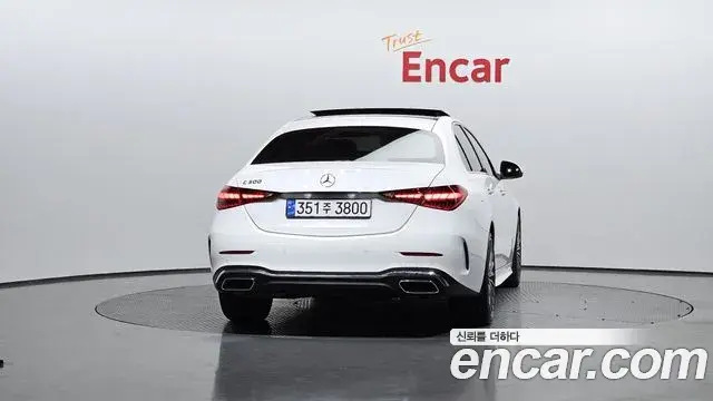 Mercedes-Benz C-Class 2022 — ფოტო 10/20