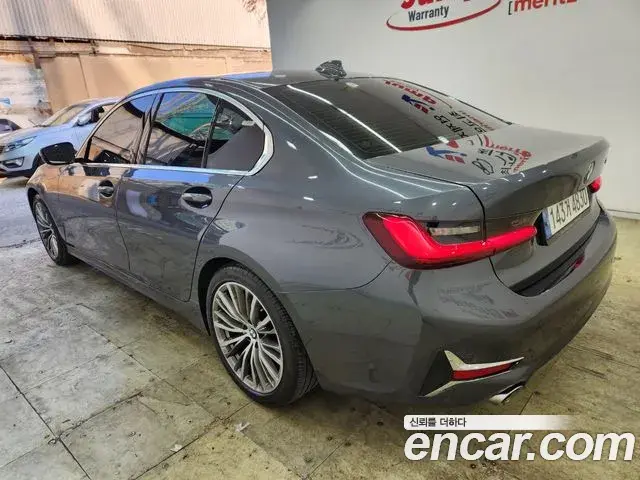 BMW 3 Series 2021 — Şəkil 2/20