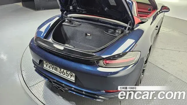 Porsche 718 Boxster 2019 — ფოტო 15/20