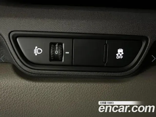 Kia Carnival 2024 — Фото 12/18