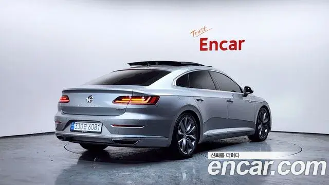 Volkswagen Arteon 2020 — Photo 13/20