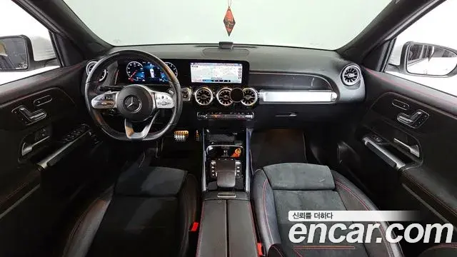 Mercedes-Benz GLB-Class 2021 — ფოტო 10/20