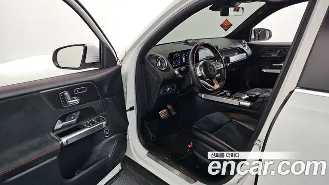 Mercedes-Benz GLB-Class 2021 — ფოტო 12/20