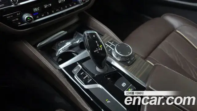 BMW 5 Series 2018 — Photo 20/20