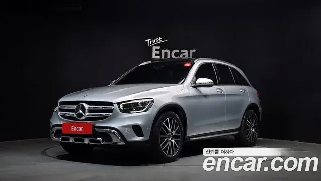 Mercedes-Benz GLC-Class 2020 — Photo 1/20