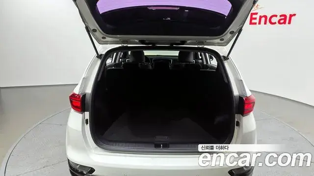 Kia Sportage The Bold 2019 — Photo 17/20