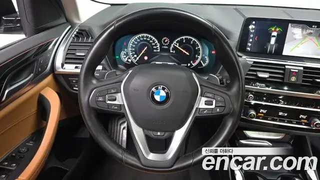 BMW X3 2018 — ფოტო 16/20