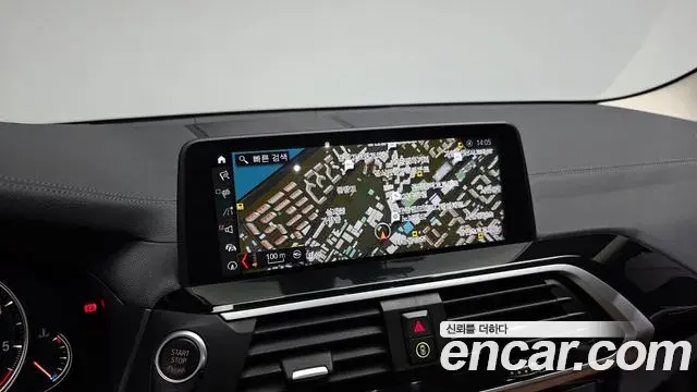 BMW X3 2018 — ფოტო 14/20