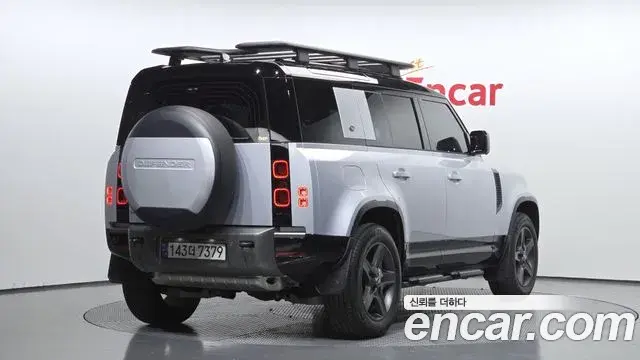 Land Rover Defender 2024 — ფოტო 17/20