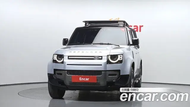 Land Rover Defender 2024 — ფოტო 8/20