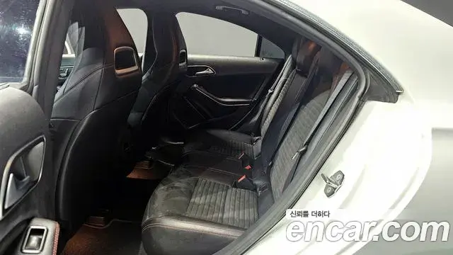 Mercedes-Benz CLA-Class 2018 — Şəkil 12/20